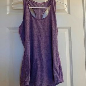 Athletic tank top